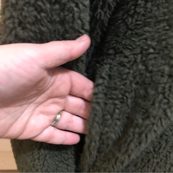 Alpine Sherpa ⚜️ Olive Hue Sherpa - Picture 6 of 15